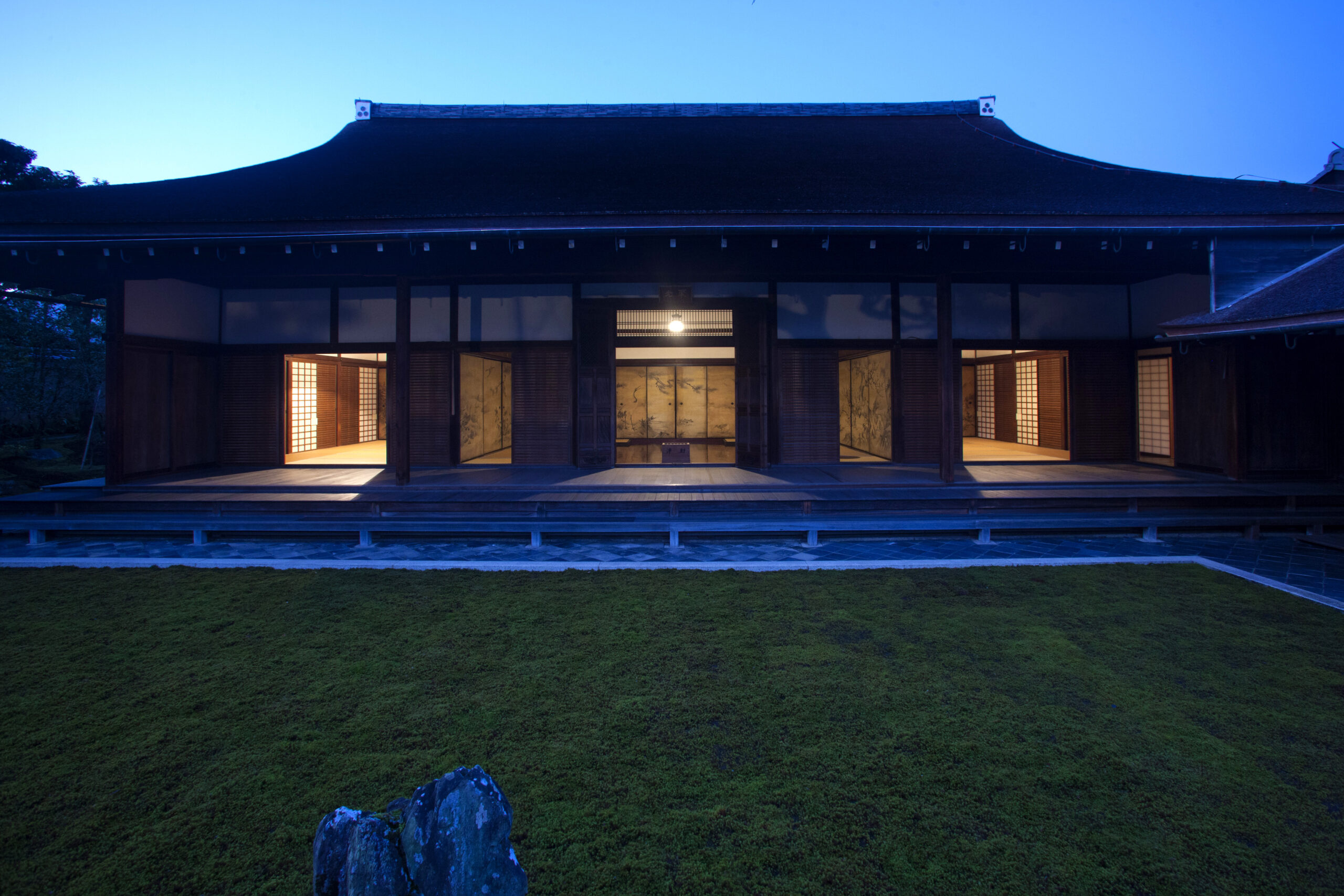 京都最大的寺廟之一的禪宗佛教寺廟大德寺塔頭「聚光院」特別展出國寶 